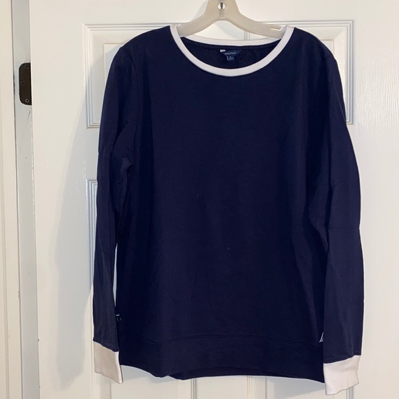 Nautica Tops - Fancy sweatshirt
